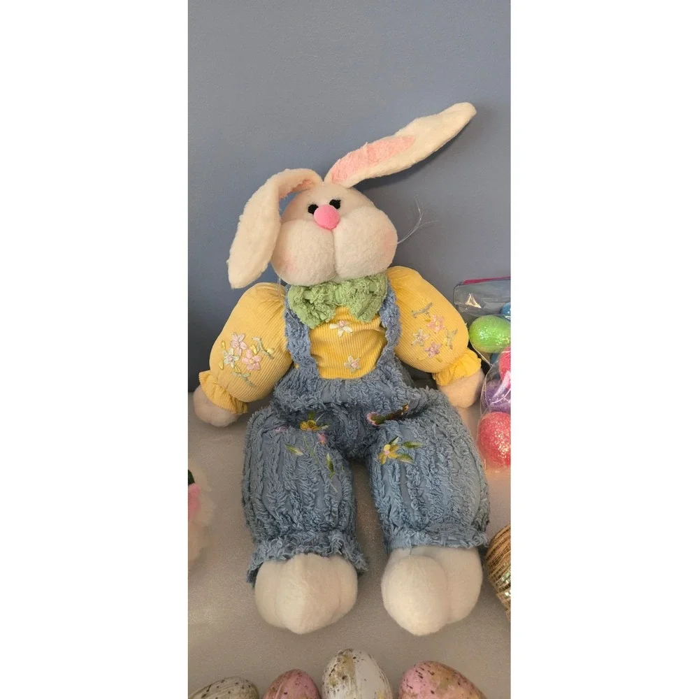 Home Interiors easter holiday